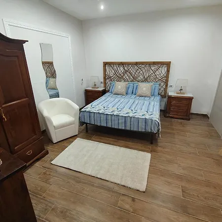 La Dimora Di Lorenzo Bed & Breakfast Giurdignano